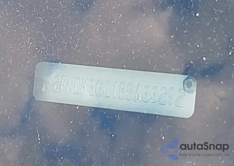 2011 Ford Edge Se z USA, uszkodzony, nr VIN 2FMDK3GC1BBA33292